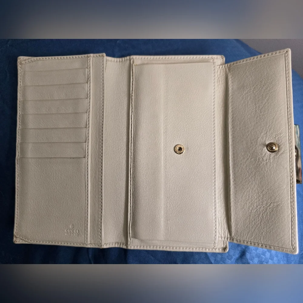 GUCCI GG Long Leather Wallet- Excellent Condition - Picture 5 of 16